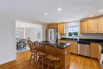 4 Day Break Drive, Plaistow, NH 03865 - Photo 10