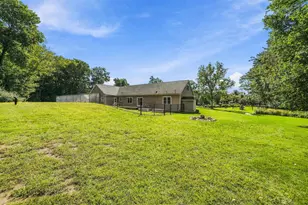 5 Chase Rd, Londonderry, NH 03053 - Photo 8