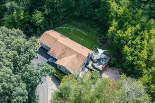 22 Roblin Rd, Bedford, NH 03110 - Photo 4