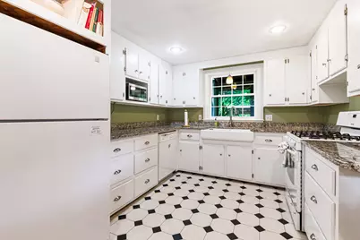 224 S Bennington Road, Bennington, NH 03442 - Photo 10