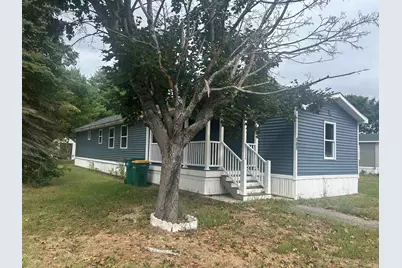 109 Daffodil Hill Lane, Rochester, NH 93868 - Photo 6