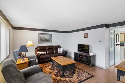 26 East Meadow Way, Manchester, NH 03109 - Photo 2