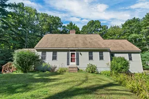 87 Hampstead Rd, Sandown, NH 03873 - Photo 1