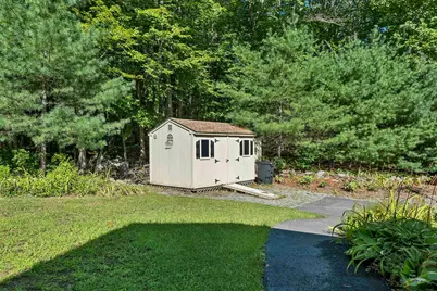 87 Hampstead Road, Sandown, NH 03873 - Photo 36