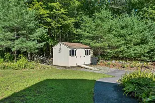 87 Hampstead Rd, Sandown, NH 03873 - Photo 36