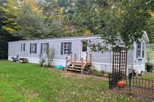 25 Freedom Acres Dr, Hinsdale, NH 03451 - Photo 2