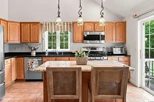 34 Dovetail Ln, Dover, NH 03820 - Photo 12