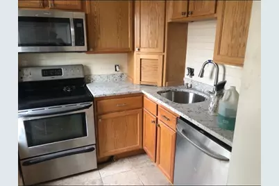 41 Parker Street, Manchester, NH 03102 - Photo 2
