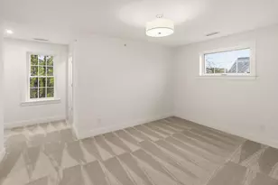 19 Eden Ln, Portsmouth, NH 03801 - Photo 20