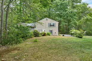 15 Abenaukee Dr, Wolfeboro, NH 03894 - Photo 8