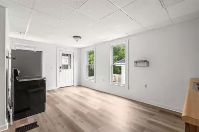 94 S State Street, Concord, NH 03301 - Photo 8