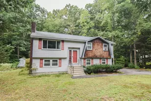 30 Davidson Ave, Merrimack, NH 03054 - Photo 2