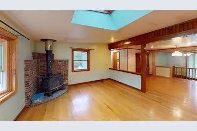 36 Vaillancourt Drive, New Ipswich, NH 03071 - Photo 2