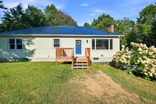 25 Ridgewood Dr, Gilmanton, NH 03237 - Photo 2
