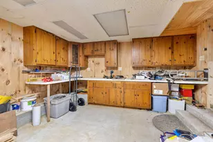 34 Sharon Rd, Windham, NH 03087 - Photo 32