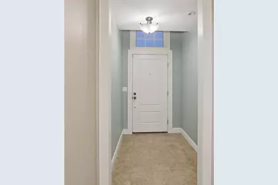 98 Riverwalk Way #8E, Manchester, NH 03101 - Photo 4