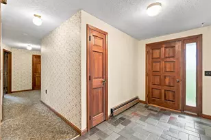 9 Windham Rd, Derry, NH 03038 - Photo 2