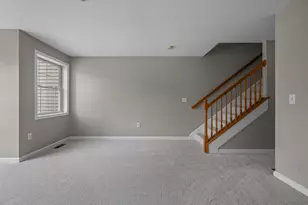 9 Tammy Ct, Hudson, NH 03051 - Photo 12