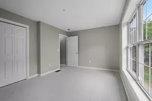 9 Tammy Ct, Hudson, NH 03051 - Photo 16
