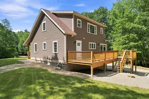 91 Priest Rd, Nottingham, NH 03290 - Photo 2