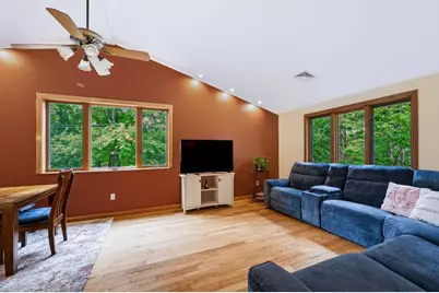 2 Quincy Drive, Derry, NH 03038 - Photo 6