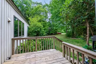 2 Quincy Dr, Derry, NH 03038 - Photo 28