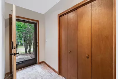 2 Quincy Drive, Derry, NH 03038 - Photo 12