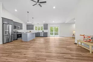 19 Deer Ridge Dr, Barrington, NH 03825 - Photo 12