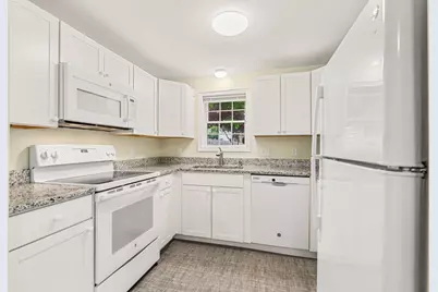 37 Jackson Street #3, Concord, NH 03301 - Photo 8