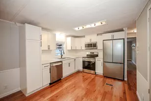 106 Donald Dr, Goffstown, NH 03045 - Photo 2