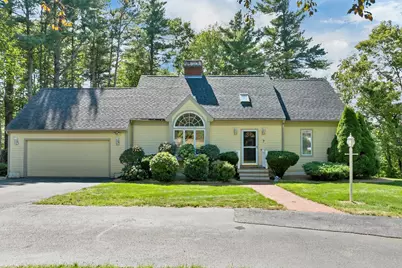 7 Virginia Court, Hooksett, NH 03106 - Photo 1
