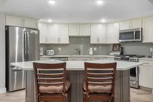 2075 Lafayette Rd, Portsmouth, NH 03801 - Photo 4