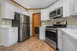 17 Heritage Way, Manchester, NH 03104 - Photo 12