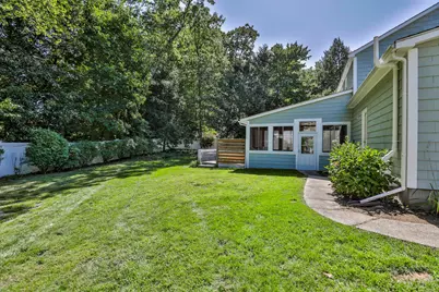 5 Meredith Drive, Nashua, NH 03063 - Photo 4