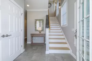 562 Nashua St, Seabrook, NH 03874 - Photo 4