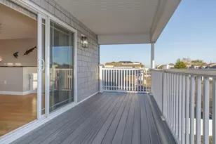 562 Nashua St, Seabrook, NH 03874 - Photo 18