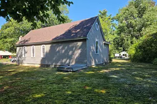 26 S Sulloway St, Franklin, NH 03235 - Photo 6