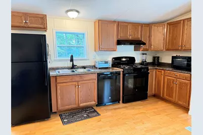 22 Park Avenue, Northwood, NH 03261 - Photo 6