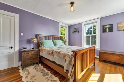 289 Pleasant Street, Concord, NH 03301 - Photo 18