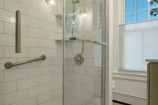289 Pleasant St, Concord, NH 03301 - Photo 28