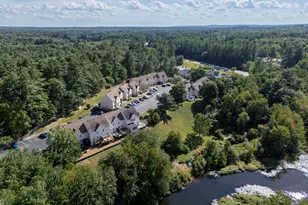 62 Freetown Rd, Raymond, NH 03077 - Photo 2