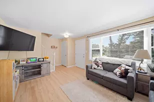 37-39 Intervale St, Nashua, NH 03064 - Photo 8