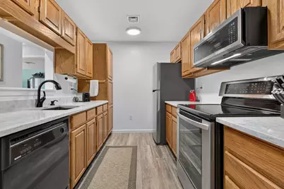 690 S Porter Street #17, Manchester, NH 03103 - Photo 6