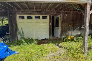 526 New Hampshire Rte 25C, Piermont, NH 03779 - Photo 8