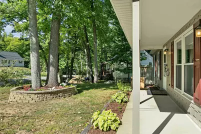 93 Woodvale Drive, Laconia, NH 03246 - Photo 4