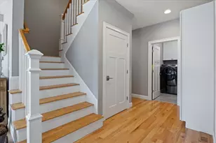 24 Red Barn Dr, Dover, NH 03820 - Photo 16