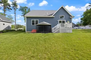 24 Red Barn Dr, Dover, NH 03820 - Photo 38