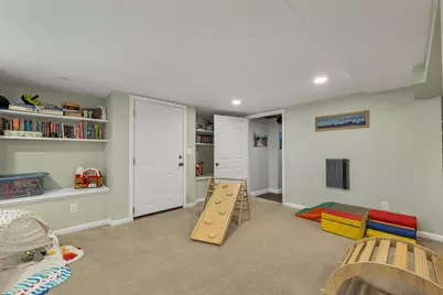 7 Pleasant Street, Merrimack, NH 03054 - Photo 30