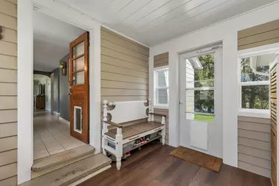 7 Pleasant Street, Merrimack, NH 03054 - Photo 8