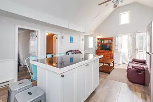 4 H St, Hampton, NH 03842 - Photo 12